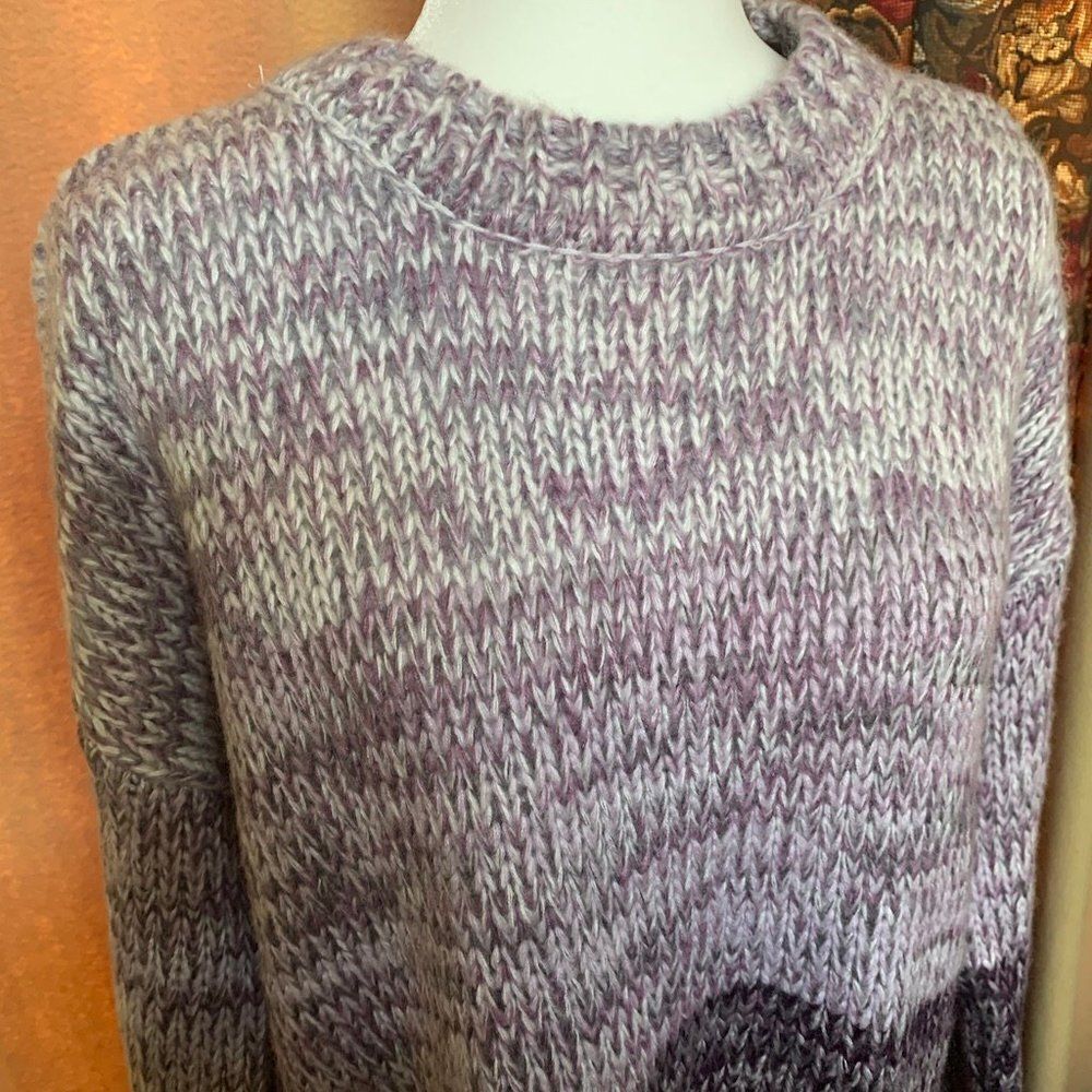 Cupio Womens Hi-Low Colorblock Crewneck Pullover - Picture 3 of 8